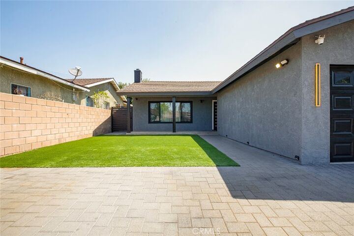 Property Photo:  12724 De Foe  CA 91342 