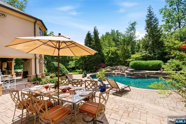 Property Photo:  70 Oak Drive  NJ 07458 