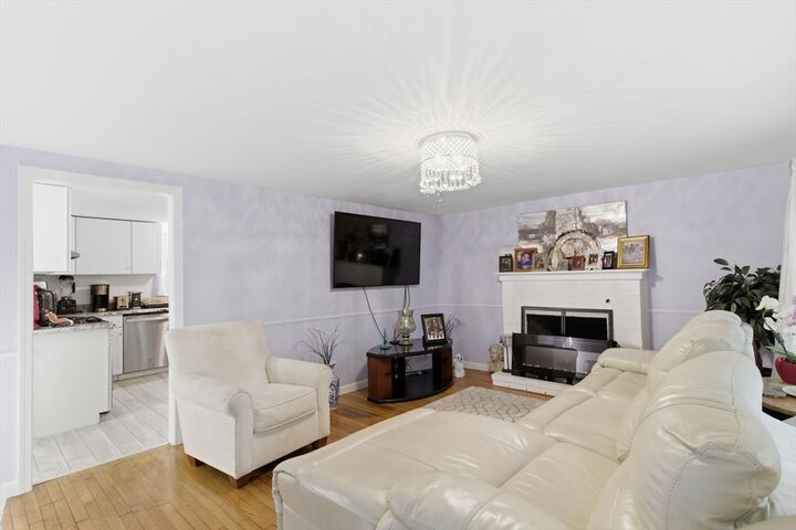 Property Photo:  762 W Yarmouth  MA 02675 