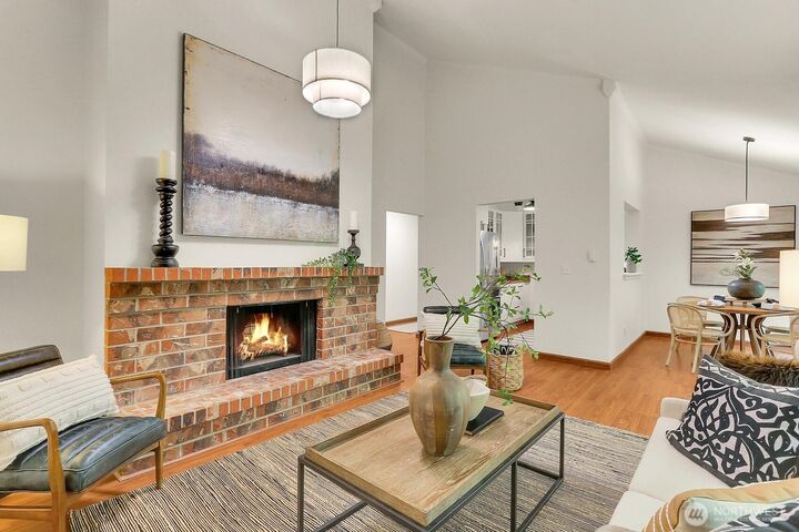 Property Photo: 12703 NE 129th Court H302 WA 98034