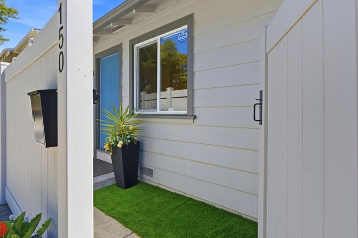 Property Photo: 150 Middlefield Road CA 94301