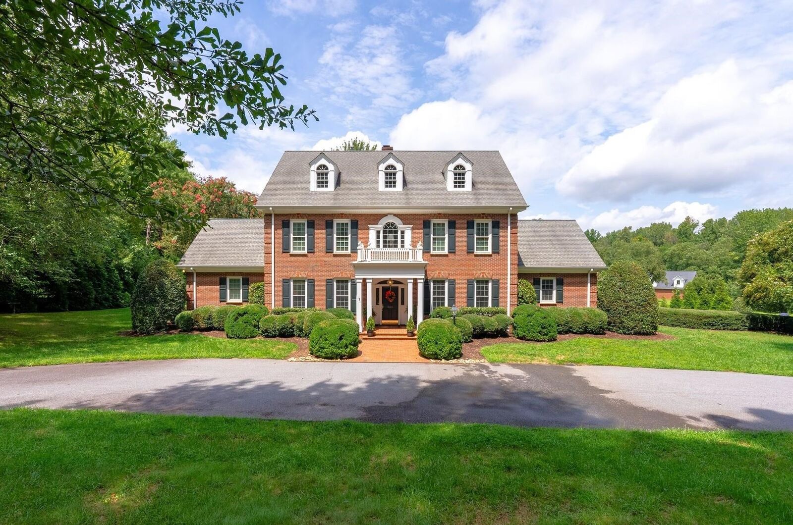 Property Photo:  291 Montgomery Dr  SC 29302 