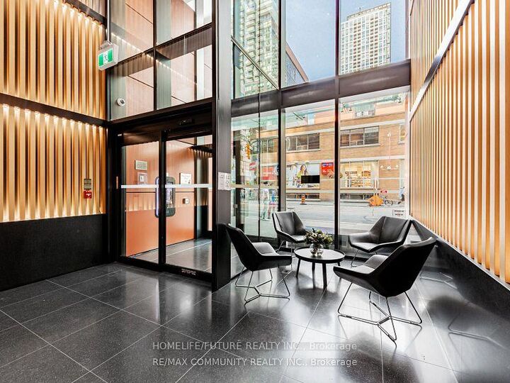 Property Photo: 357 King Street W 3506 ON M5V 0S7