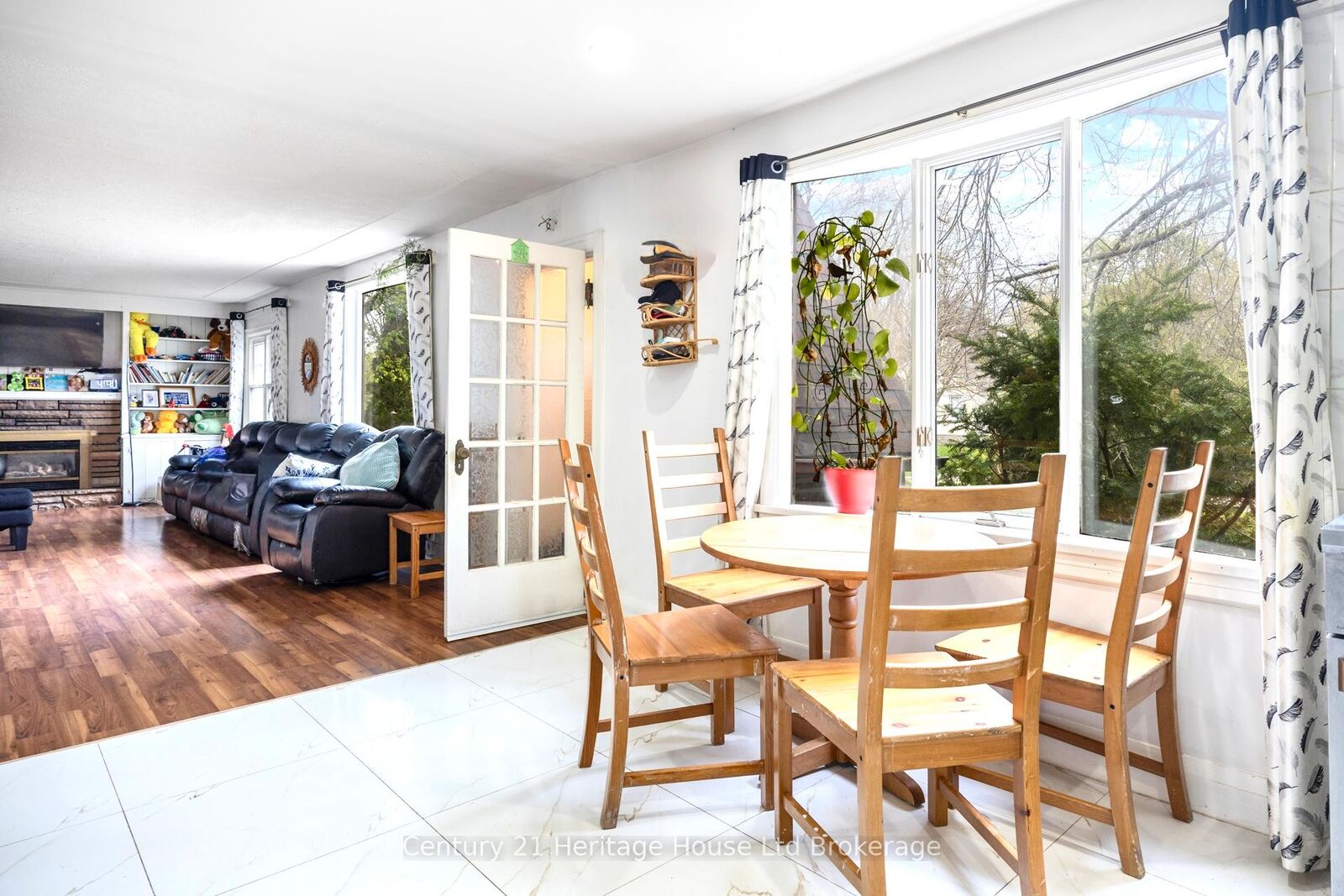 Property Photo: 31 Wethered Street ON N5Y 1G8
