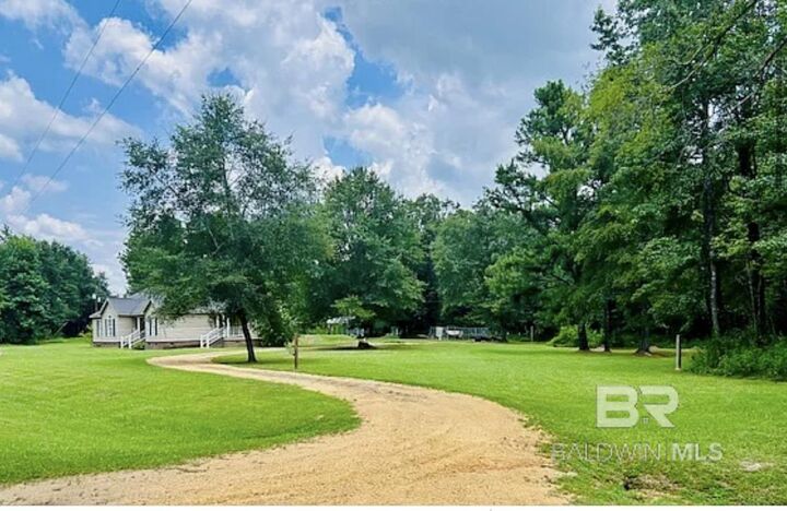 Property Photo: 5460 County Road 13 AL 36435