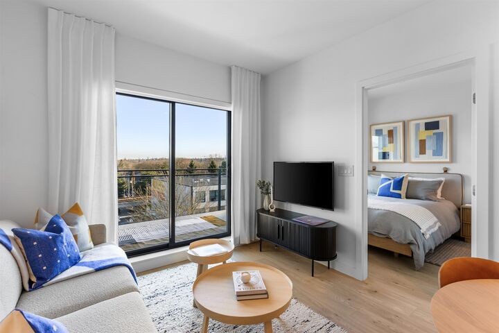 Property Photo:  1680 E 12th Avenue 303  BC V5N 2A3 