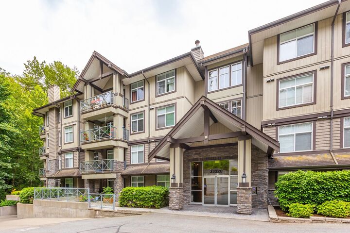 Property Photo:  33328 Bourquin Crescent 204  BC V2S 1Y1 