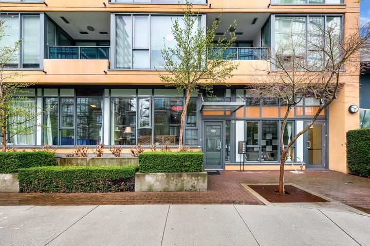 Property Photo: 7117 Elmbridge Way 105 BC V6X 0J2
