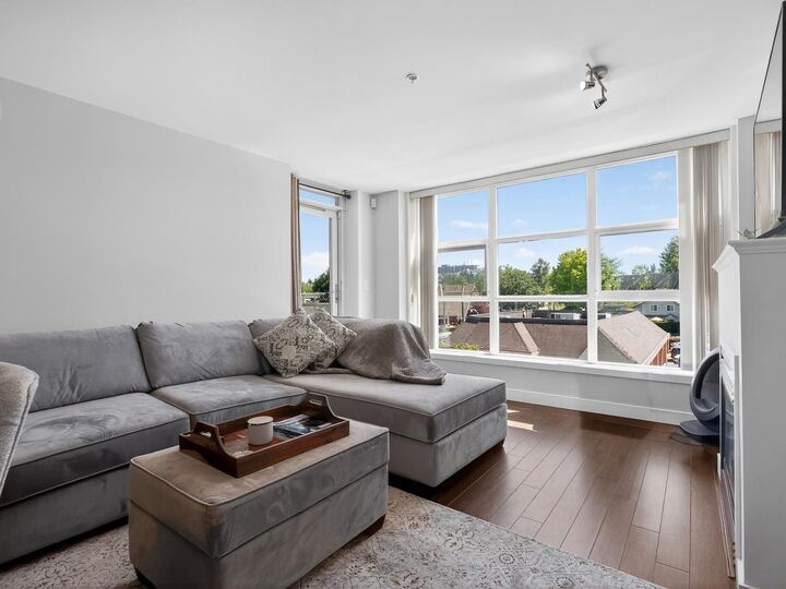 Property Photo:  3255 Smith Avenue 411  BC V5G 0B5 