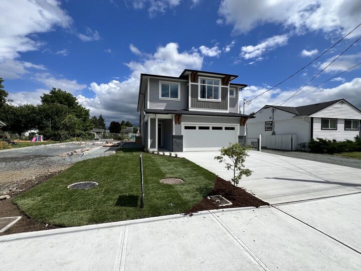 Photo de la propriété: 9650 Menzies Street BC V2P 5Y9
