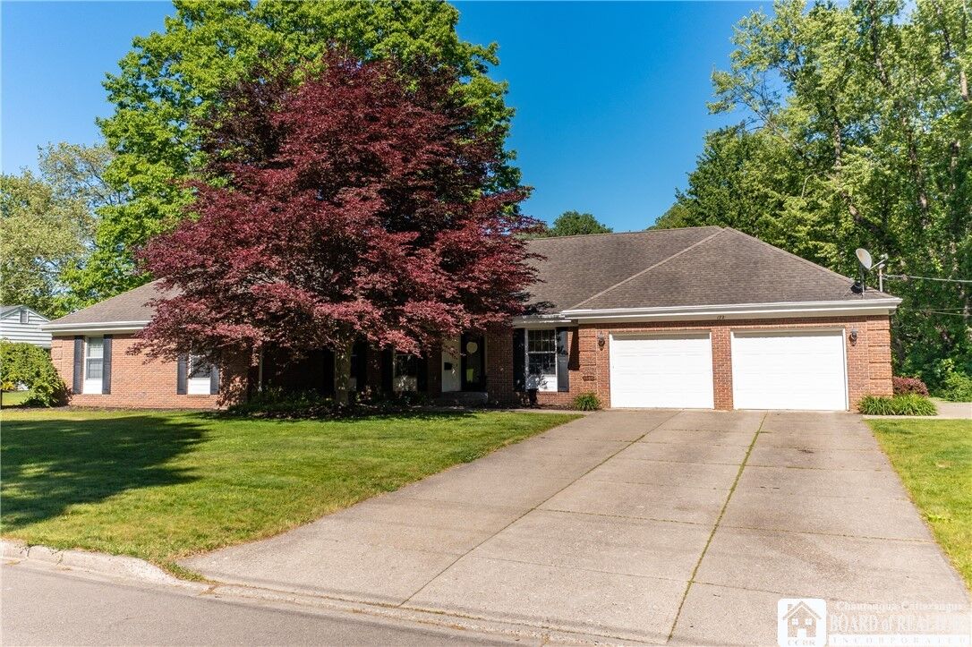Property Photo:  172 Pleasantview Drive  NY 14701 