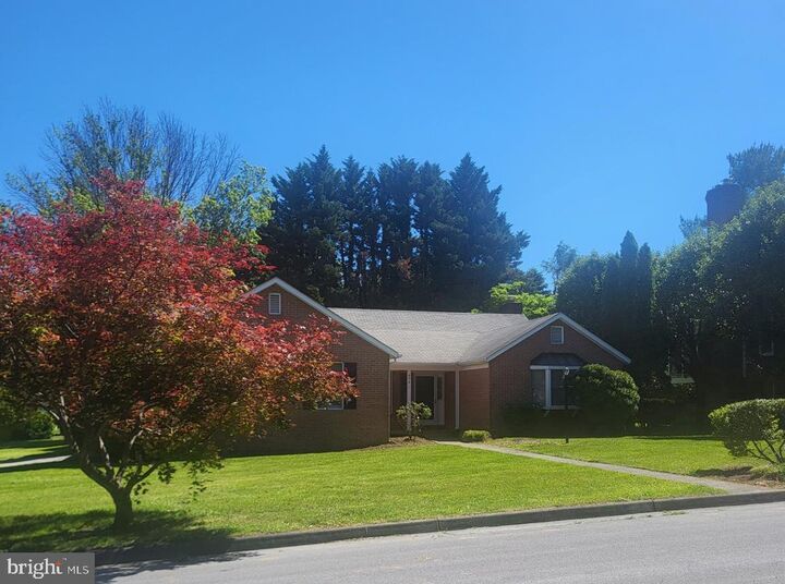 Property Photo: 654 Treys Drive VA 22601