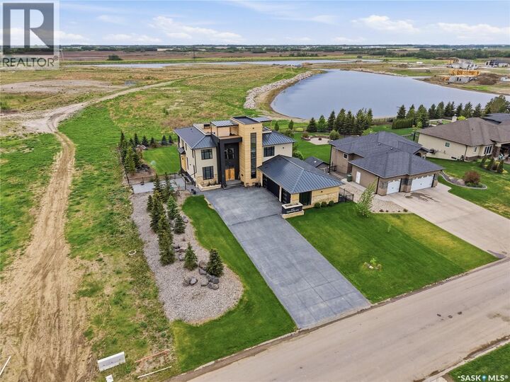 Property Photo:  414 Greenbryre Lane  SK S7V 0H8 