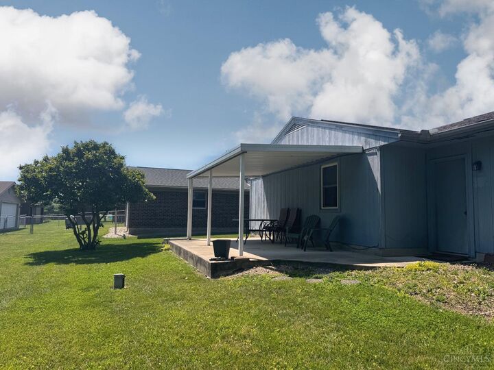 Property Photo: 8543 Kingston Drive OH 45005