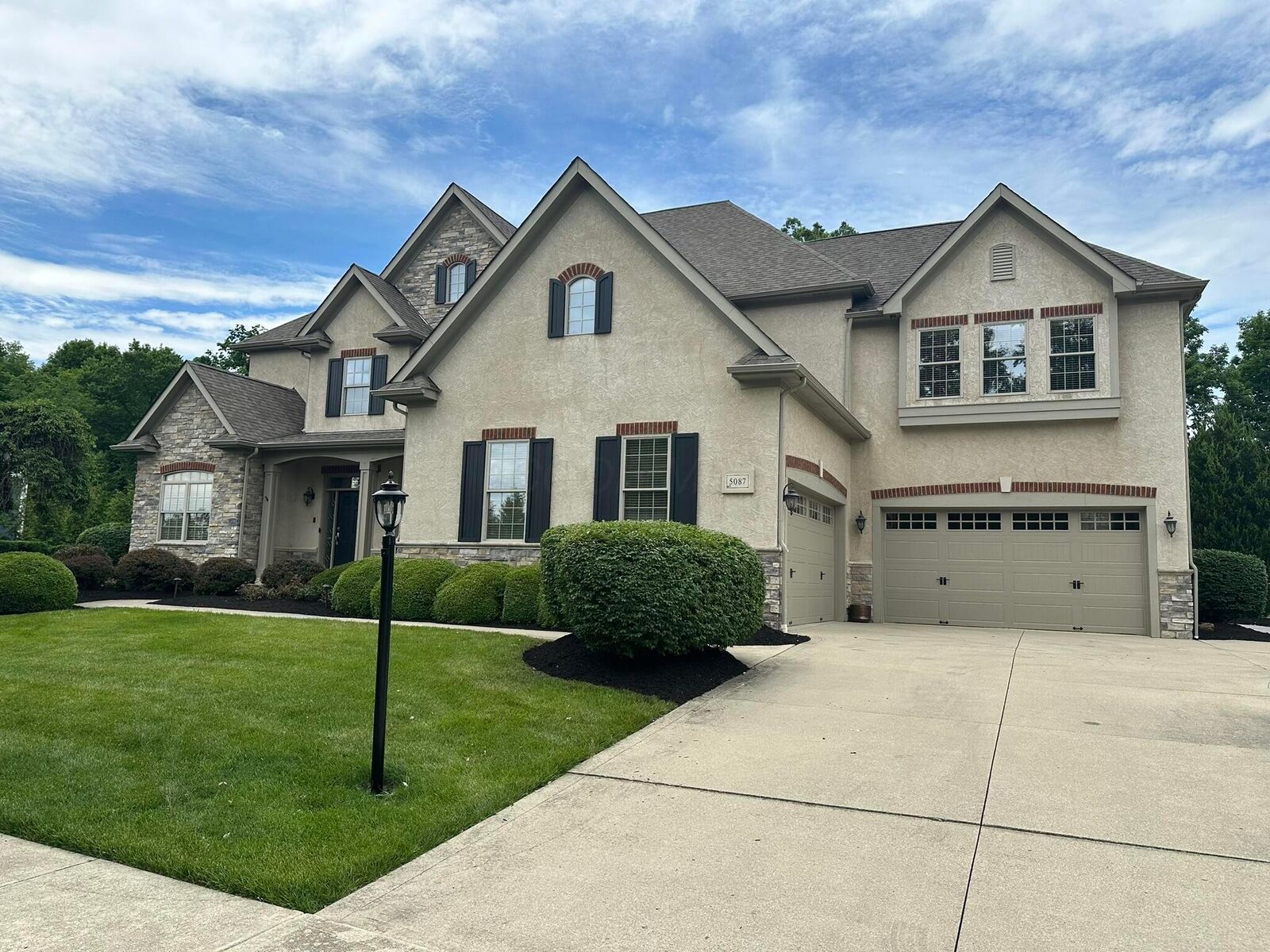 Property Photo:  5087 Cornice Court  OH 43021 