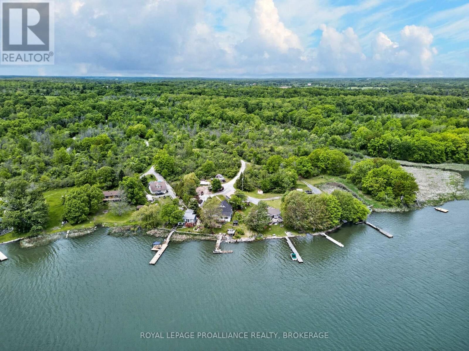 Property Photo:  229 Johnson Bay Lane  ON K7G 2V6 