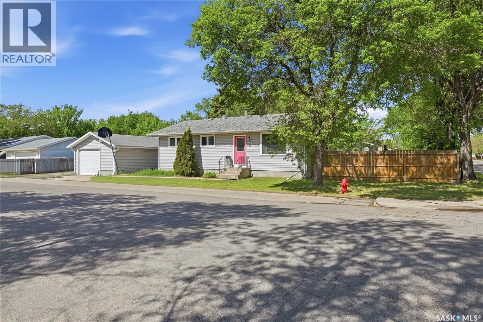 Property Photo:  66 Nelles Street  SK S4X 1M4 