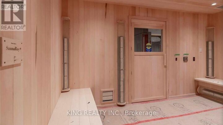 Property Photo:  25 Wellington Street South 3414  ON N2G 0G5 