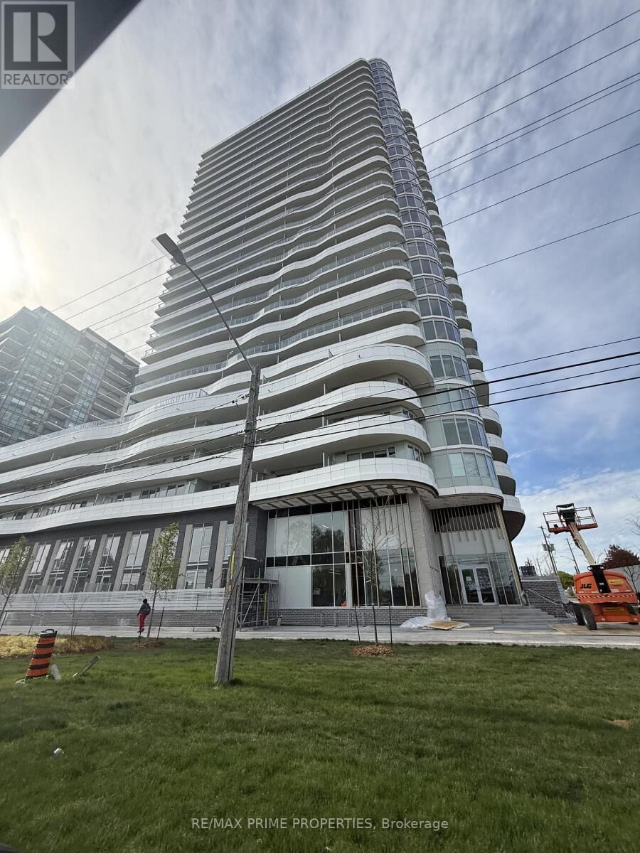Property Photo:  1010 Sandy Beach Road 1106  ON L1W 0C7 