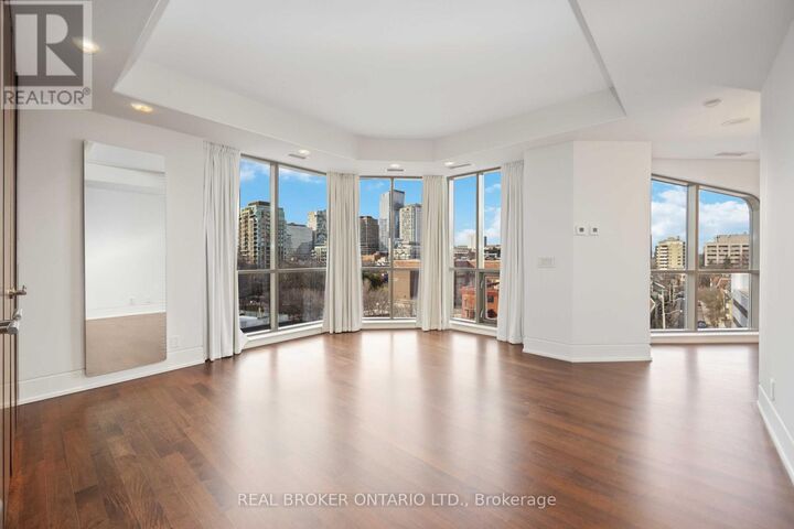 Property Photo:  3 McAlpine Street 701  ON M5R 3T5 