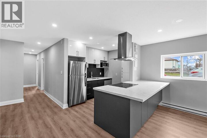 Property Photo:  529 Elm Street 1  ON L3K 5W6 