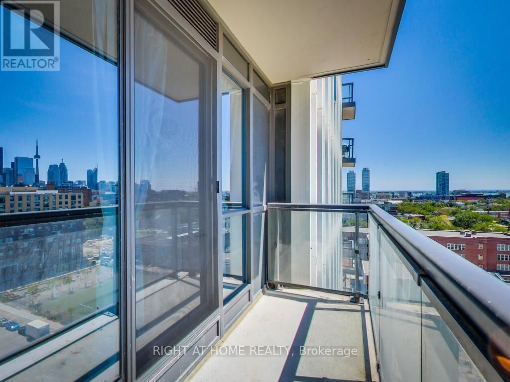 Property Photo:  55 Regent Park Boulevard 1307  ON M5A 3H6 