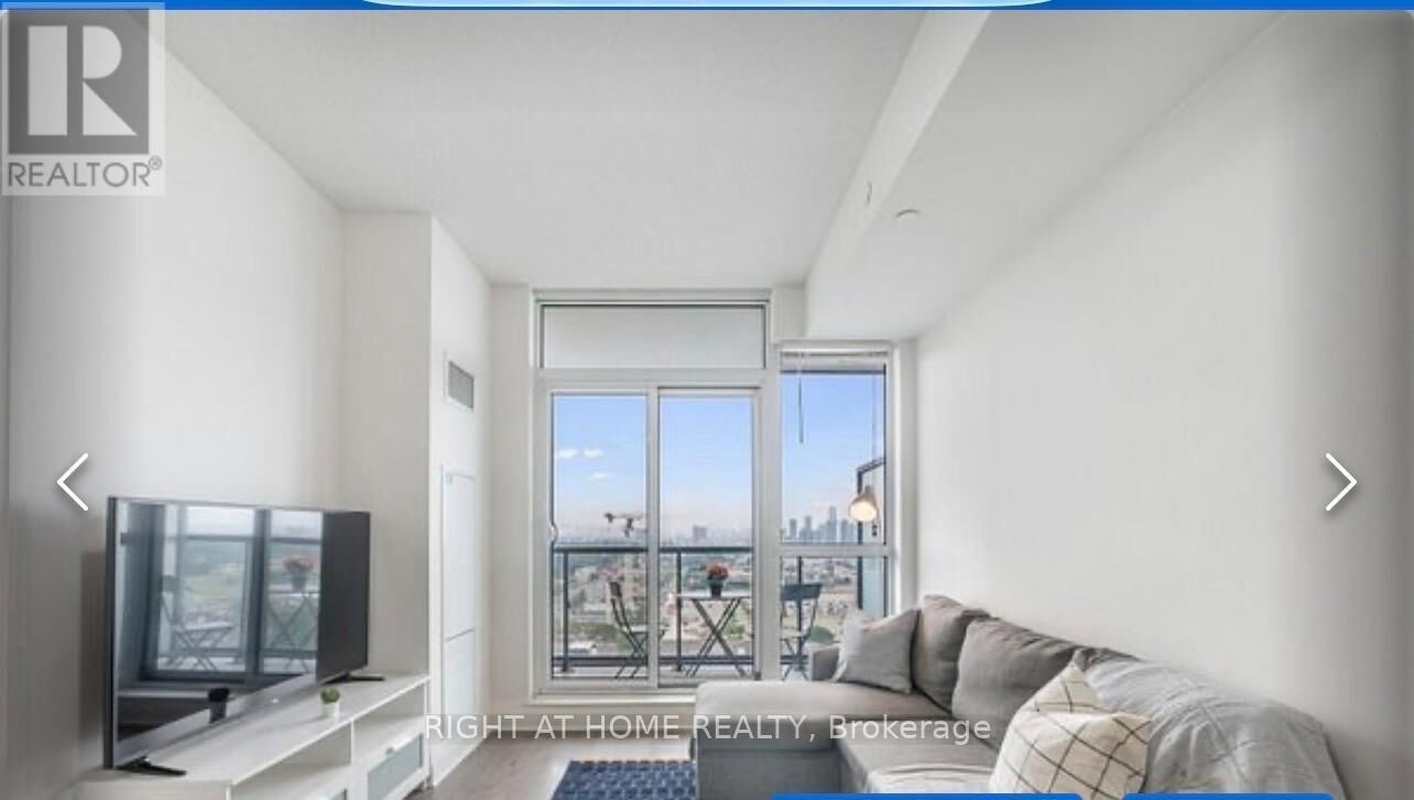 Property Photo:  17 Zorra Street 1404  ON M8Z 0C8 