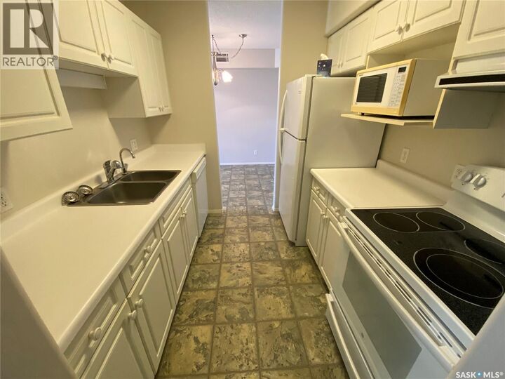 Property Photo:  203 57 Russell Drive  SK S3N 4B6 