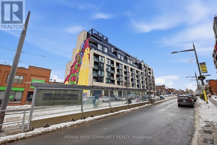 Property Photo:  840 St Clair Avenue West 515  ON M6C 0A4 