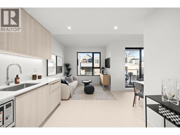 Property Photo:  4928 Quebec Street 508  BC V5W 2N2 