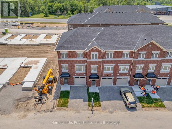 Photo de la propriété:  27 Nady Lane  ON L1B 0X1 