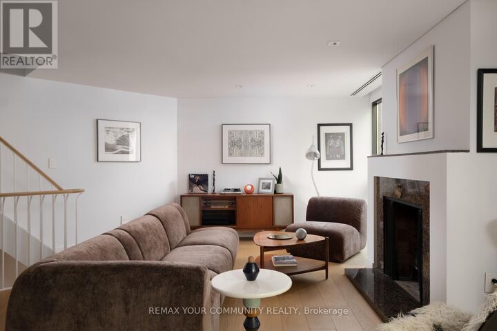 Property Photo:  349 St Clair Avenue West 109  ON M5P 1N3 