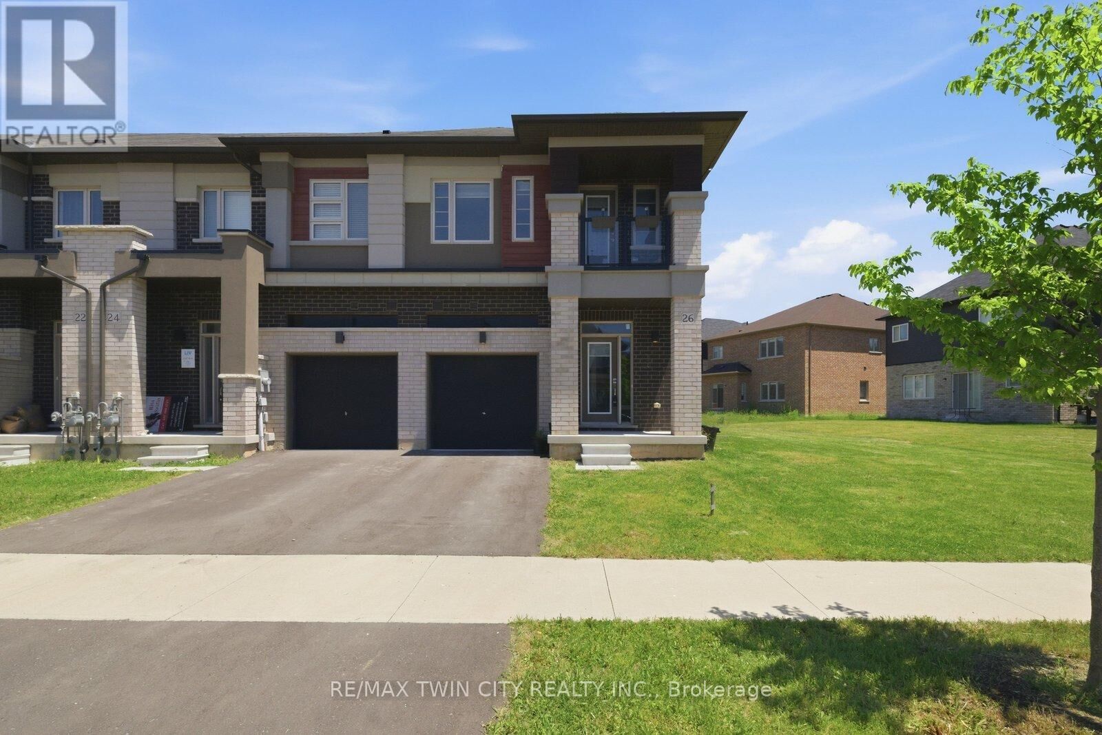 Property Photo:  26 North Copeman Avenue North  ON N3V 0B3 