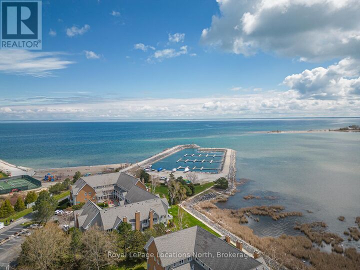 Property Photo:  24 Ramblings Way 905  ON L9Y 5C6 