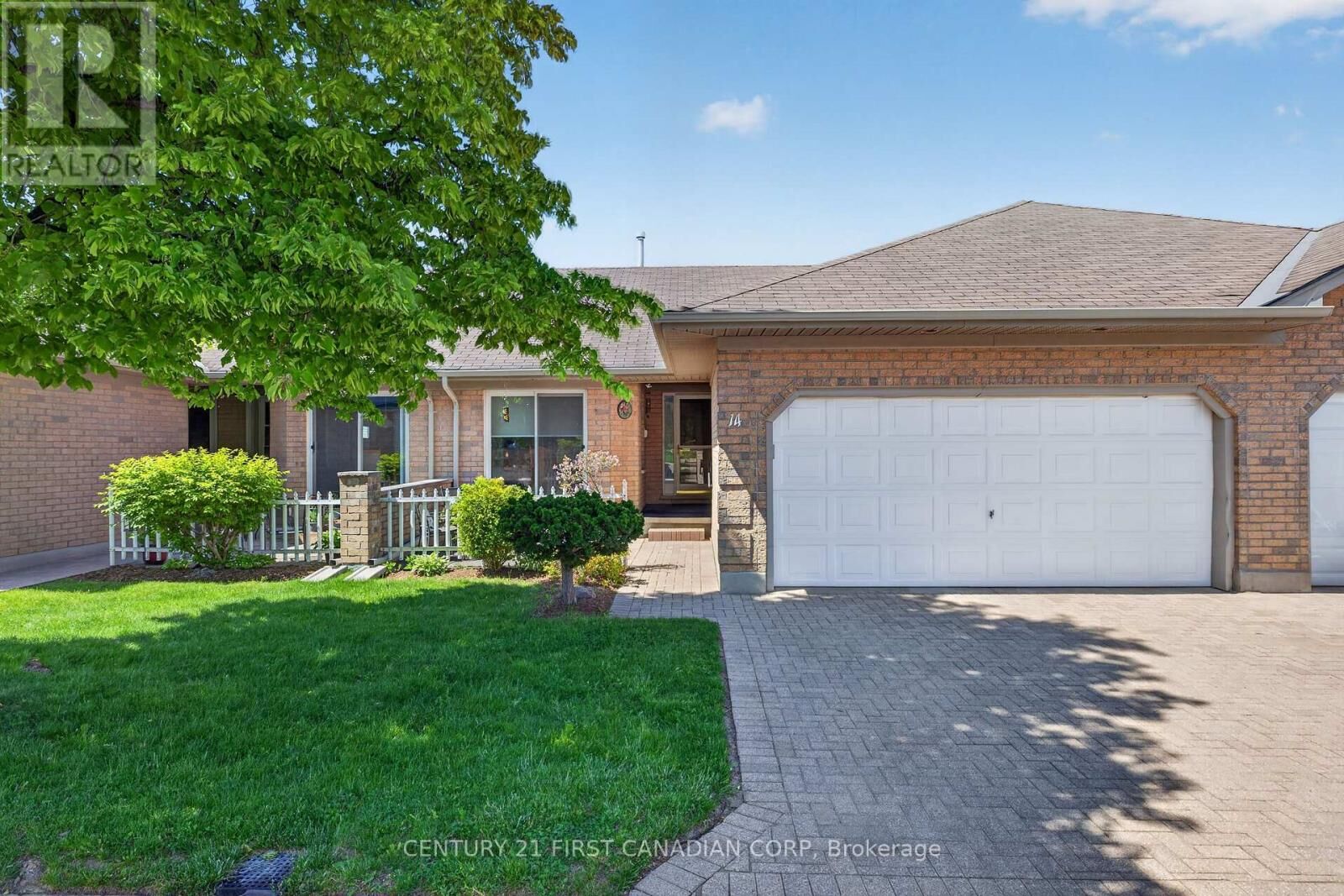 Property Photo:  861 Shelborne Street 14  ON N5Z 5C5 