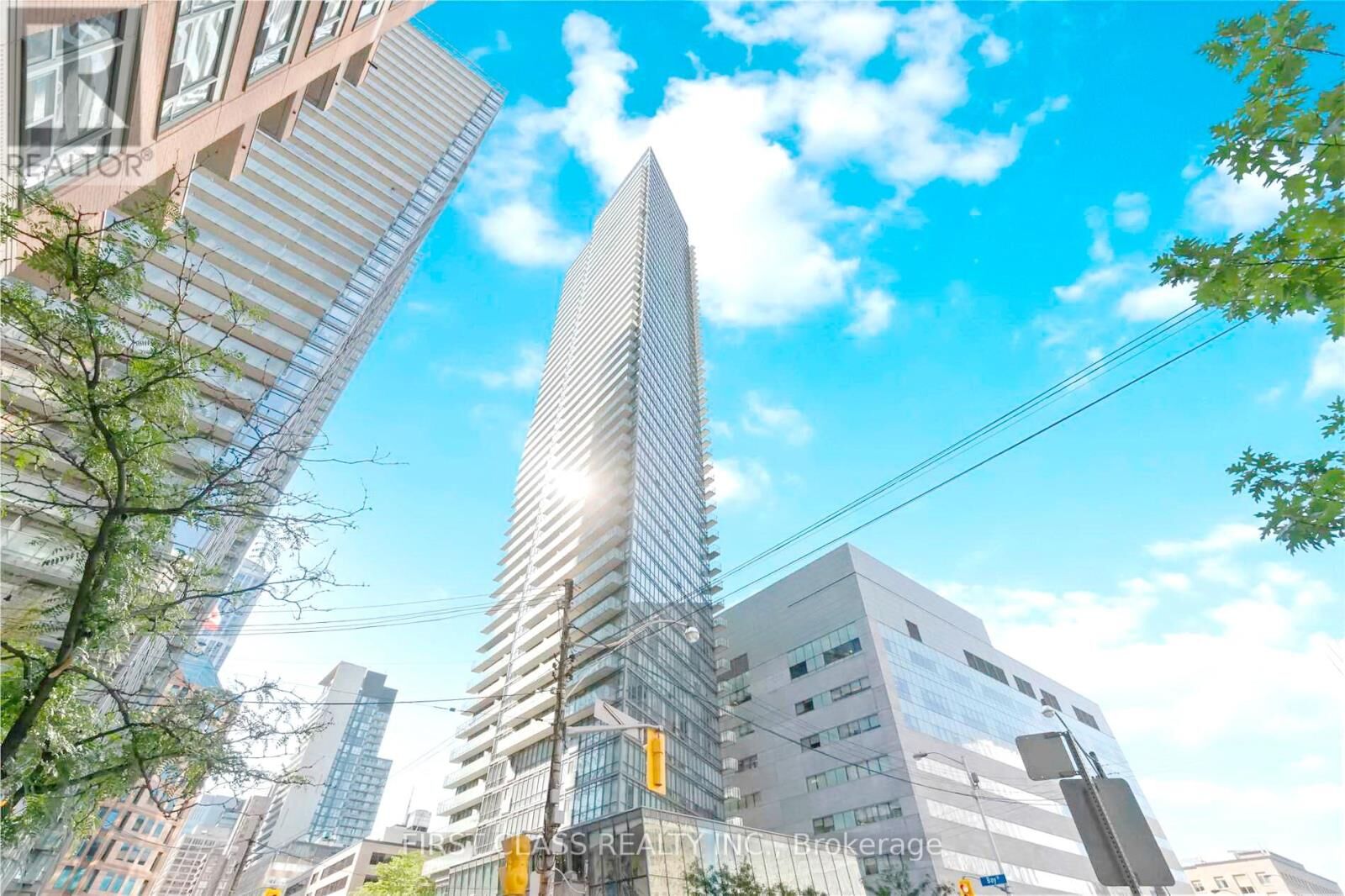 Property Photo:  832 Bay Street 505  ON M5S 1Z6 