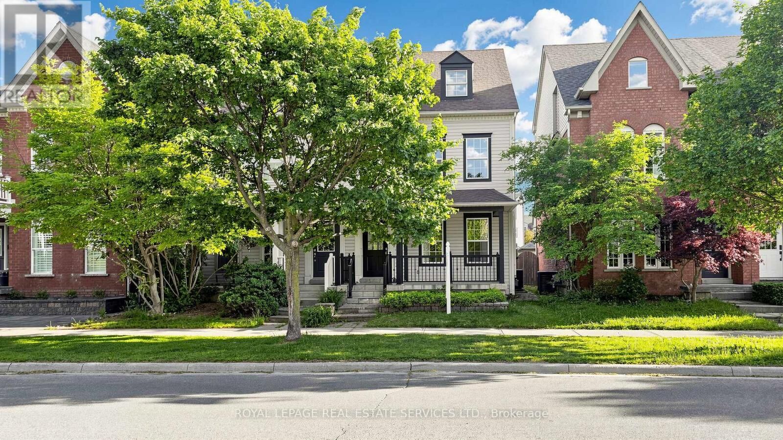 Property Photo: 100 Georgian Drive ON L6H 6V1