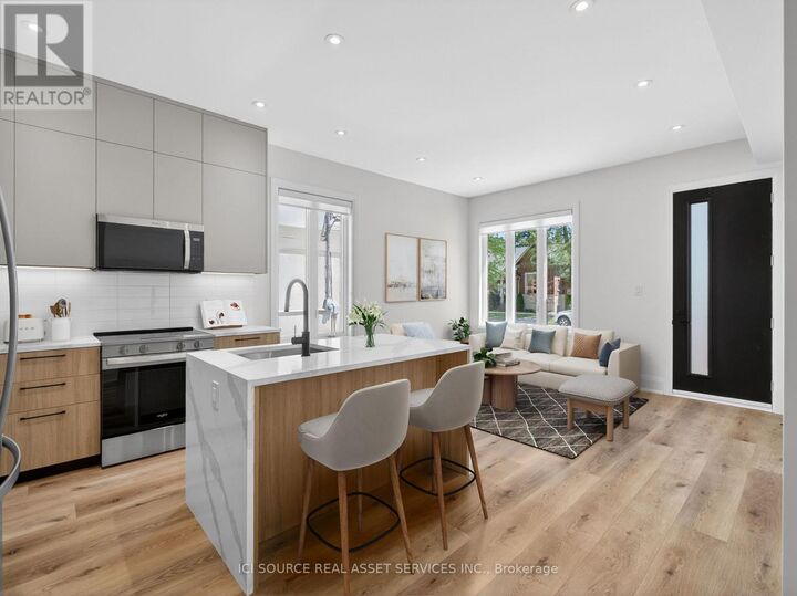Property Photo:  28 Norcross Road Unit 1  ON M3H 2R4 