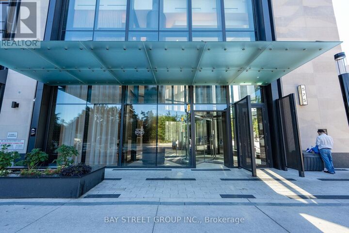 Property Photo:  575 Bloor Street East 3310  ON M4W 0B2 