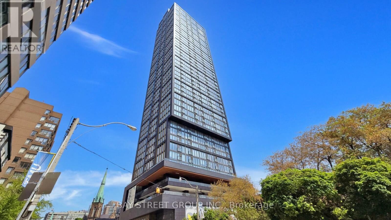 Property Photo:  319 Jarvis Street 2317  ON M5B 0C8 
