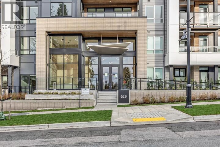 Property Photo:  629 Cottonwood Avenue 304  BC V3J 0S5 