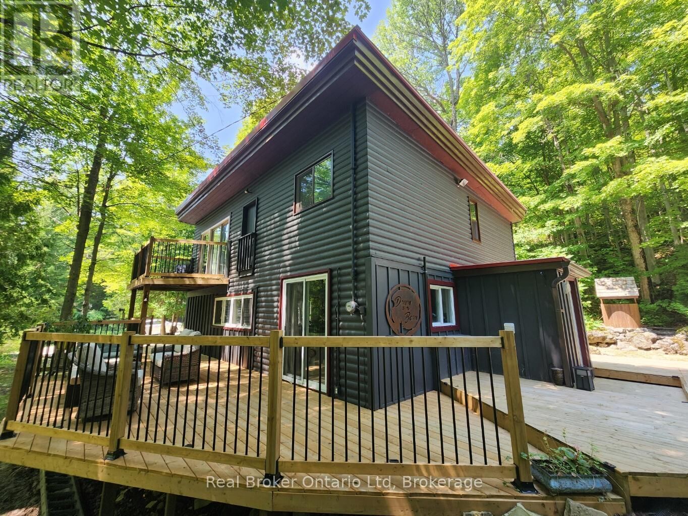 Property Photo:  12 7th Avenue  ON N0H 2T0 