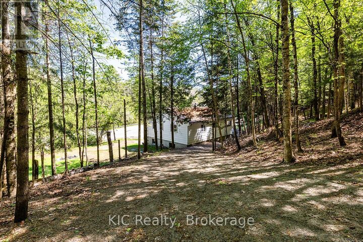 Property Photo:  14202 Highway 118 Highway East  ON K0M 1S0 