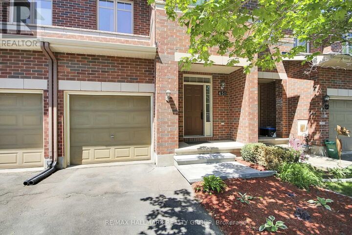Property Photo:  450 Sultan Street  ON K4A 0K2 