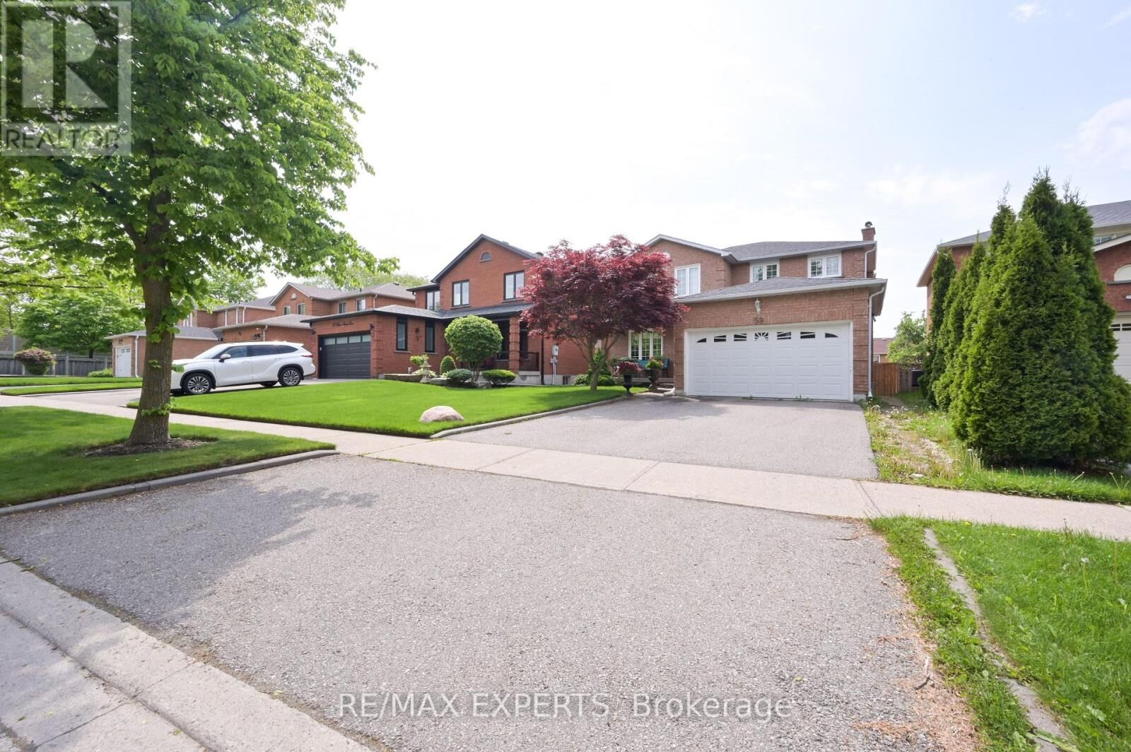 Property Photo:  59 Silver Arrow Crescent Bsmt  ON L6A 1K3 