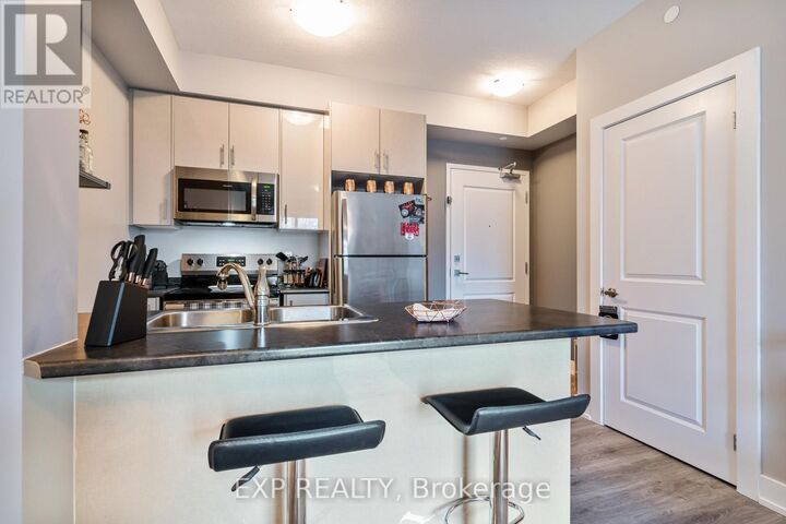 Property Photo:  125 Shoreview Place 217  ON L8E 0K3 