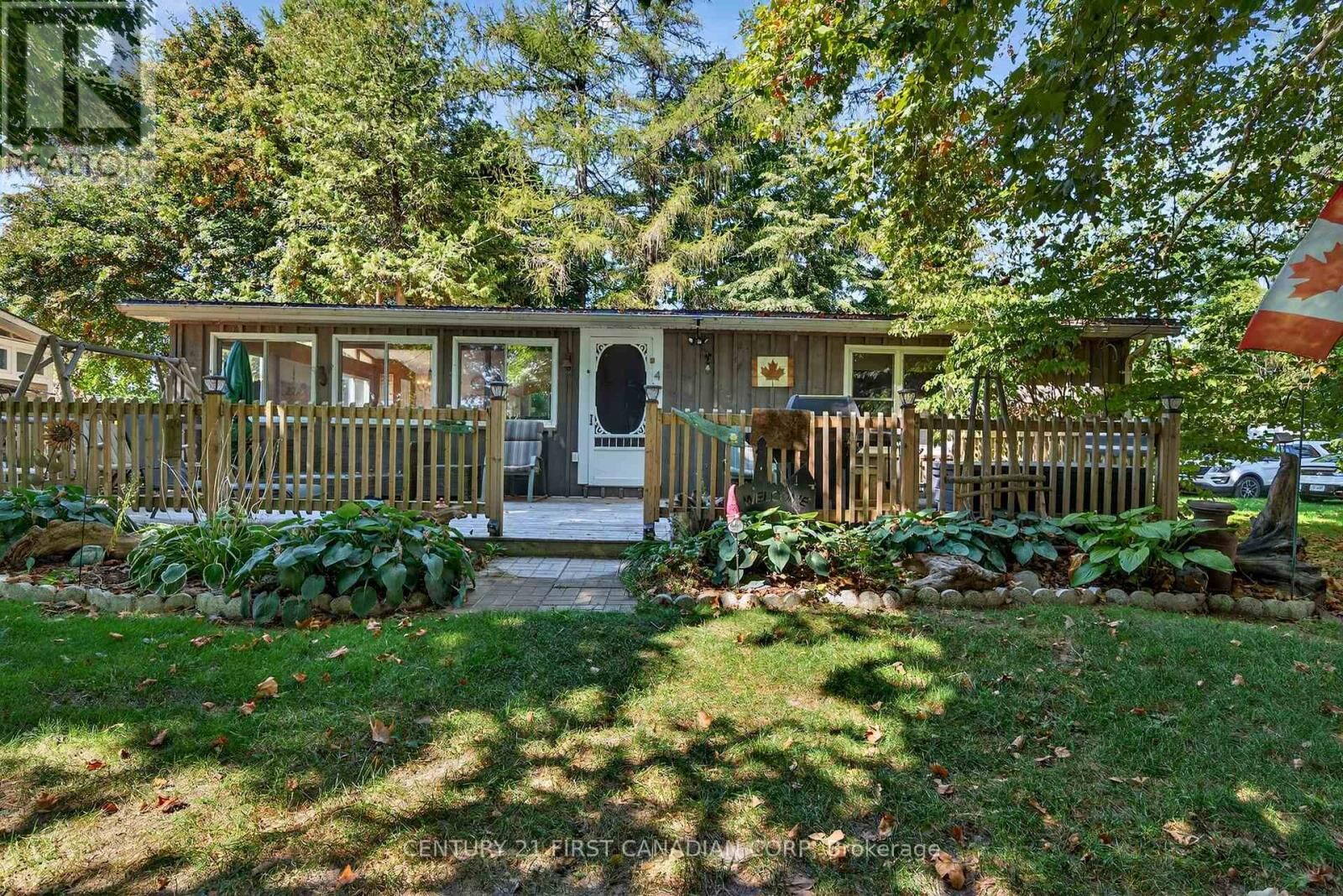 Property Photo:  49075 Dexter Line 4  ON N5H 2R2 