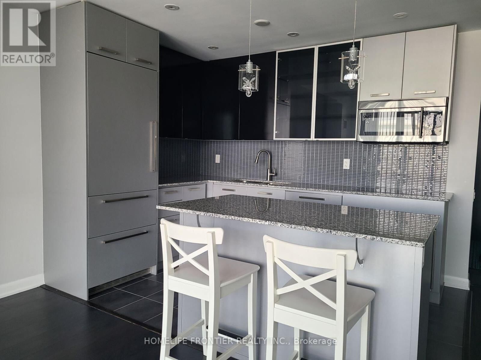 Property Photo:  5168 Yonge Street Ph203  ON M2N 0G1 