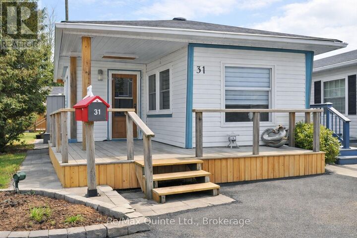 Property Photo:  311 Dundas Street East 31  ON K8V 1M1 