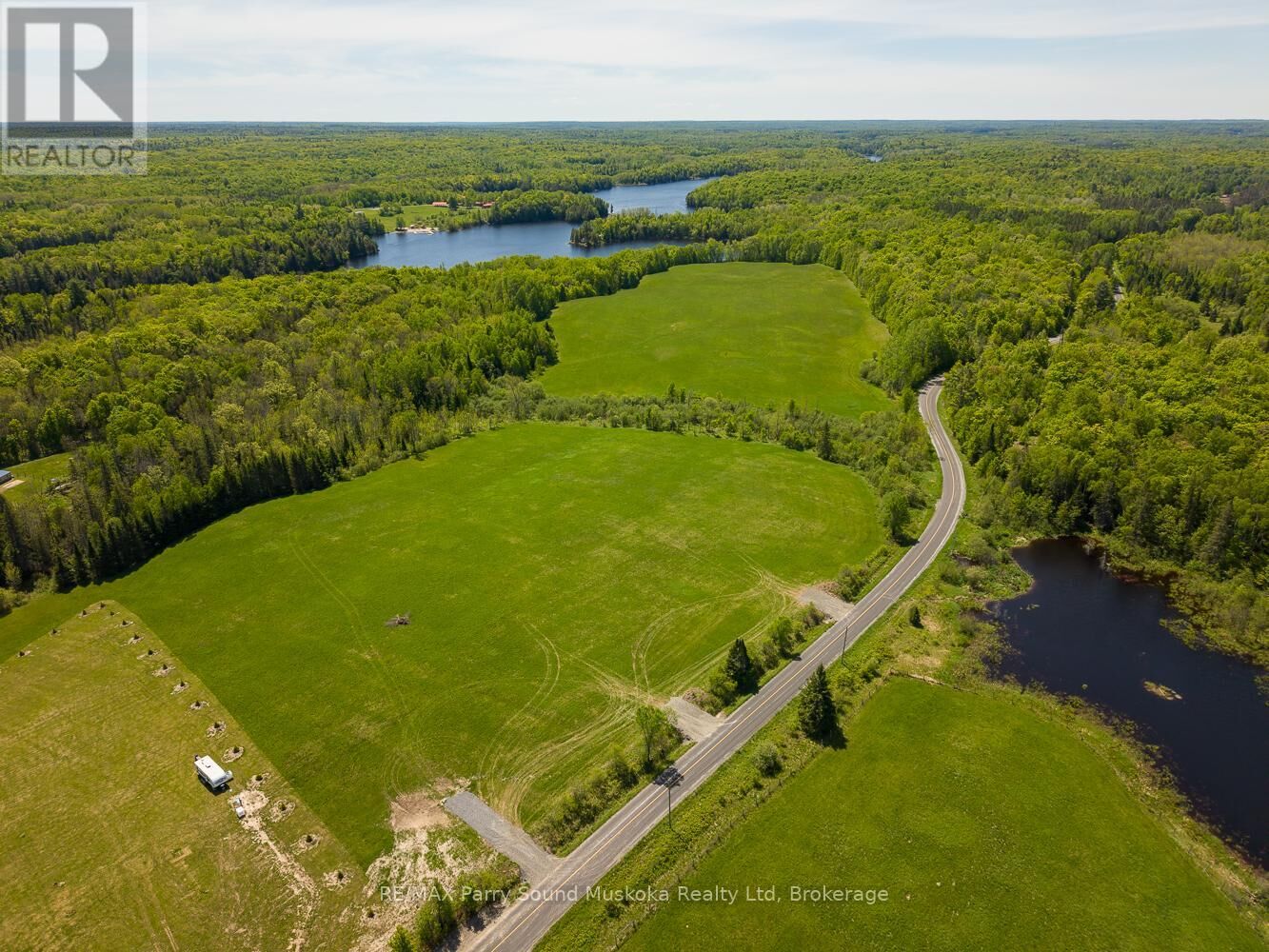 Property Photo:  265 Balsam Road  ON P0G 1C0 